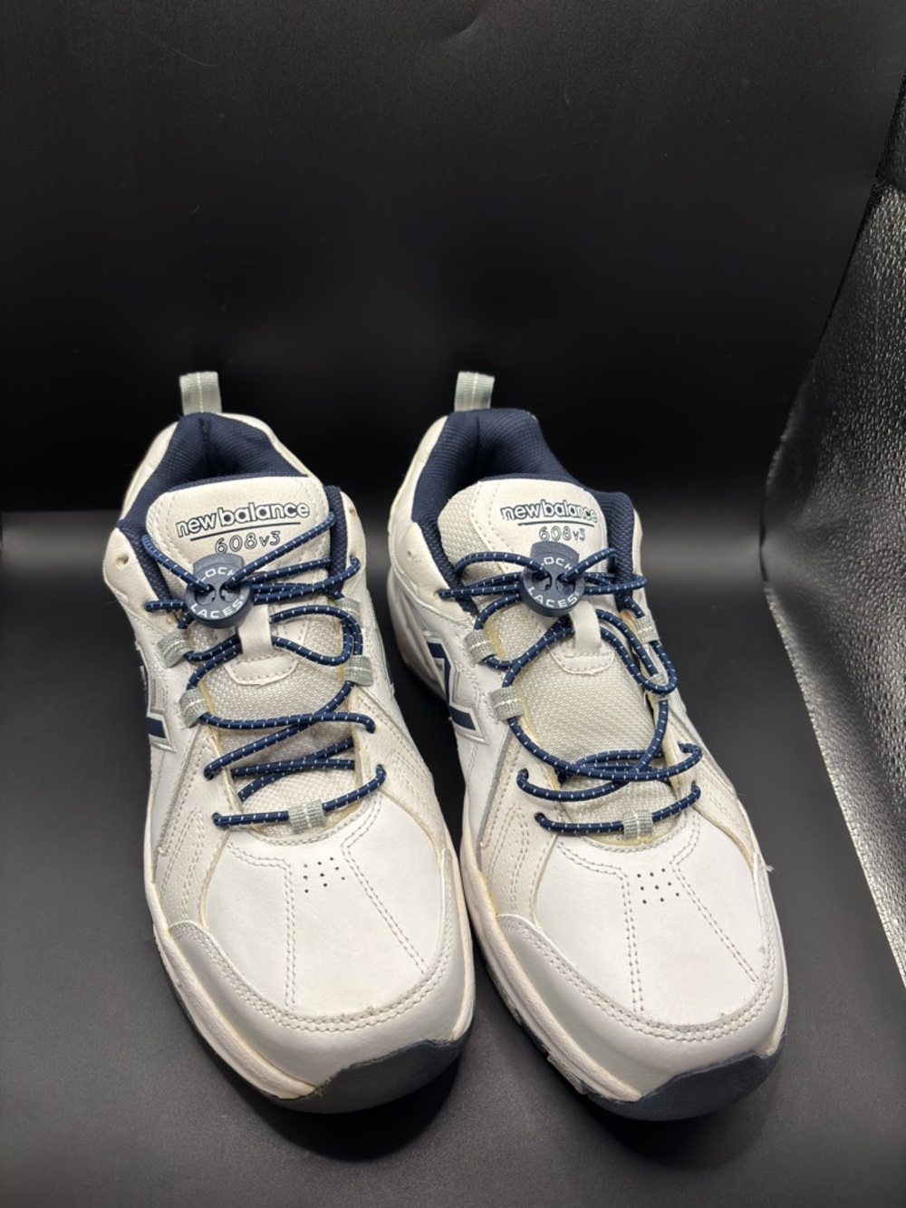 New Balance 608 V5 Shoes Mens Sz 8.5 White Blue Walking Sneakers W/ Bungee Laces